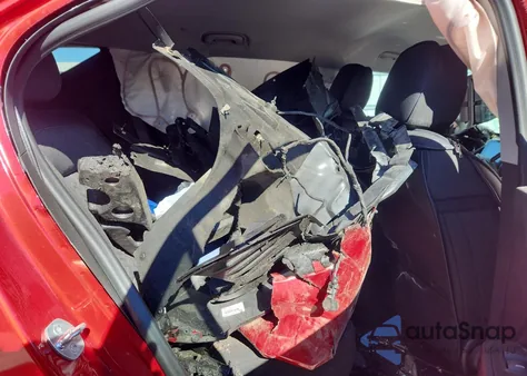 2022 Chevrolet Equinox Lt z USA, uszkodzony, nr VIN 3GNAXUEV0NL214872